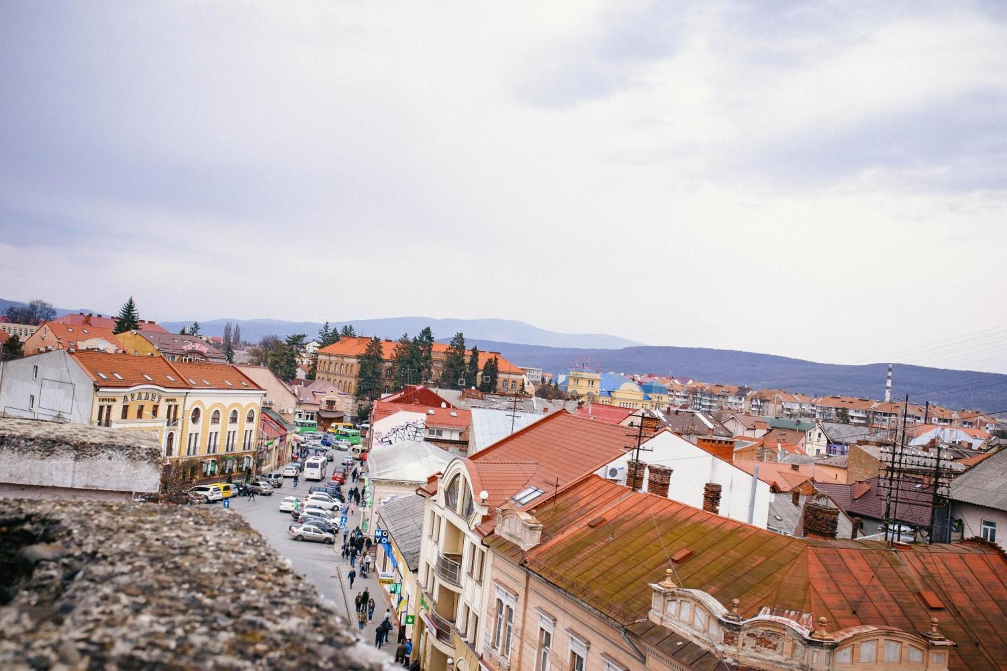 Historical Center Uzhhorod Exterior foto